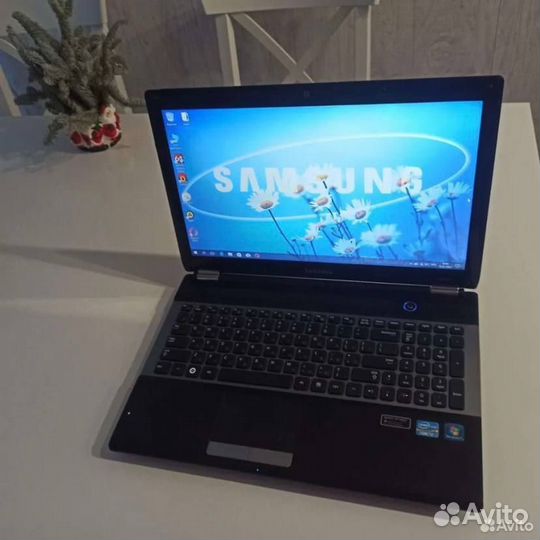 Ноутбук samsung rc530