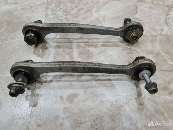 Задний развальный рычаг Mercedes W222