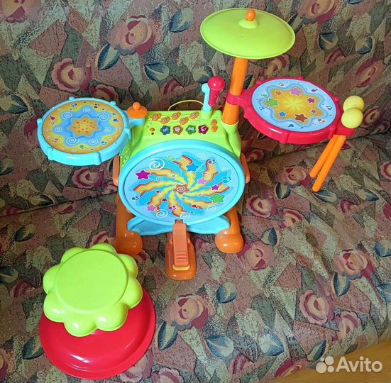 Детская барабанная установка + стульчик