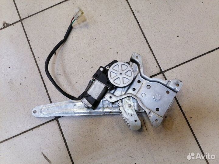 Стеклоподъемник задний правый Faw V5