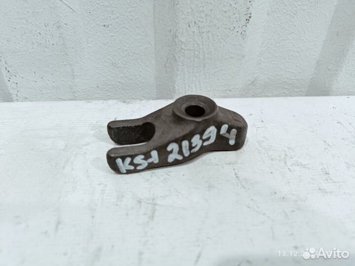 Кронштейн форсунки топливной Kia Sorento Prime UM