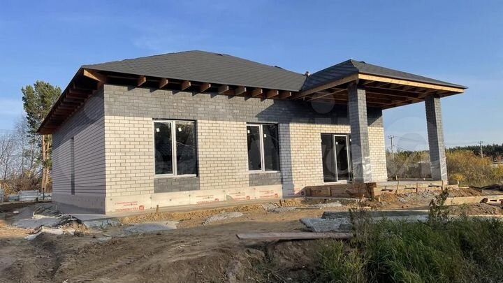 Коттедж 100 м² на участке 5 сот.