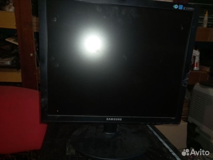 Монитор для компьютера бу 19
