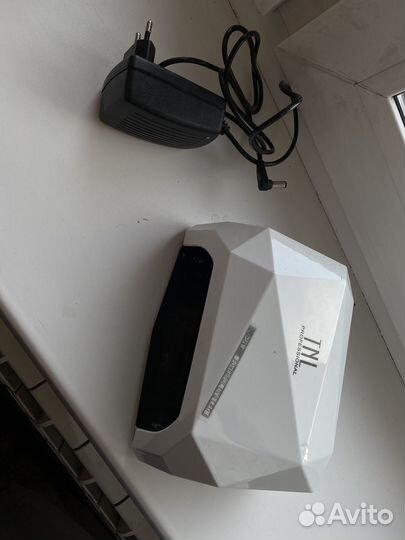 Уф лампа для ногтей