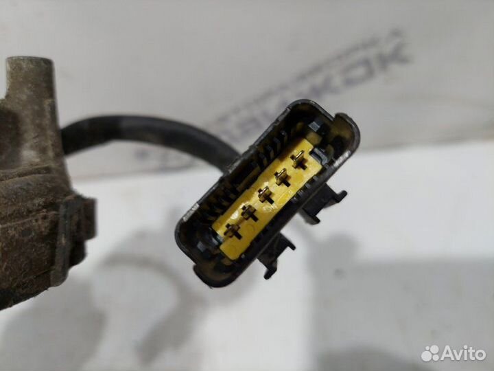 Моторчик стеклоочистителя Renault Logan 1 K7J