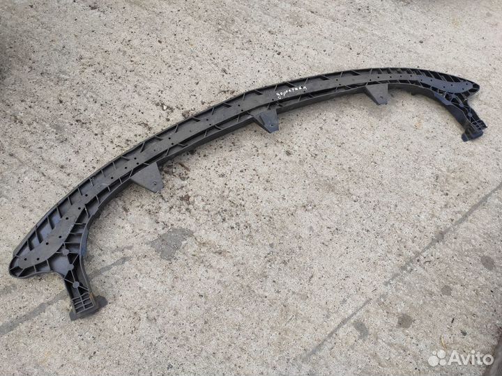 Усилитель переднего бампера нижний Опель Астра J