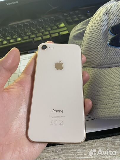 iPhone 8, 64 ГБ