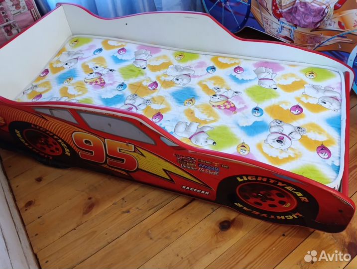 Кровать детская