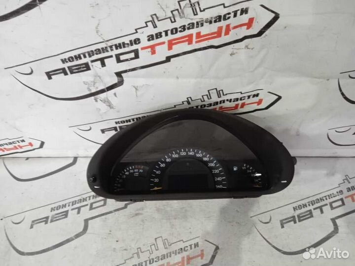 Щиток приборов mercedes C-class S203 W203 атм 1 мо