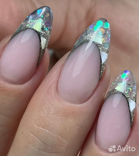 Наращивание ногтей / обучение