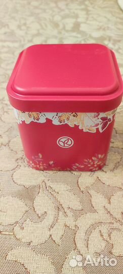 Жестяная банка Ив Роше