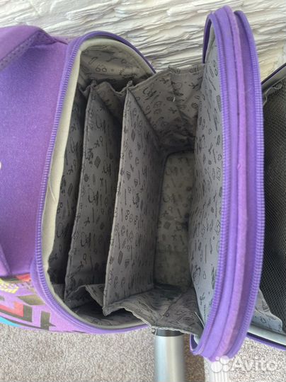 Портфель рюкзак школьный