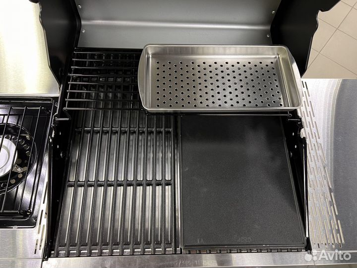 Газовый гриль Char-Broil Performance Pro 3s