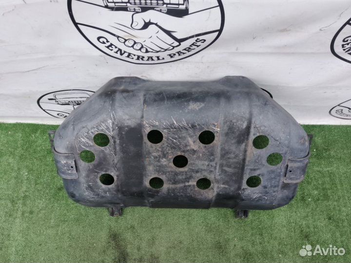 Защита топливного бака Toyota Land Cruiser Prado