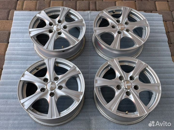 Диски 15” 5х114.3 Weds Fang