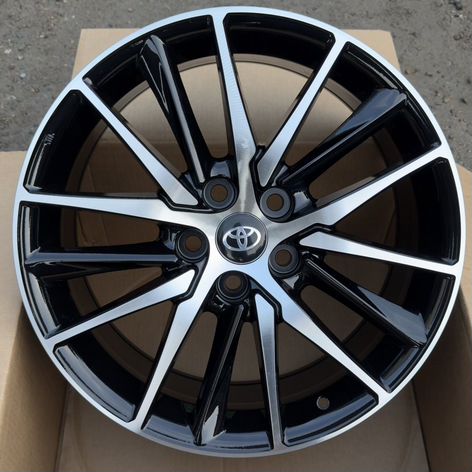 Литые диски Sakura Wheels 181 8×R18 5×114.3