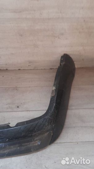 Губа переднего бампера Toyota Land Cruiser 200 С