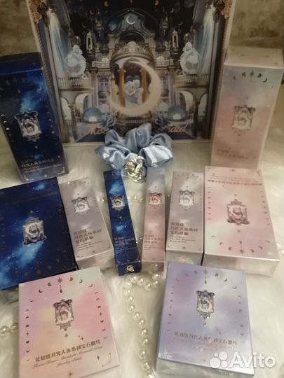 Flower Knows в наличии