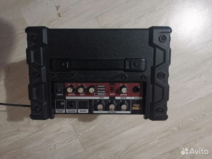 Гитарный комбо усилитель Roland