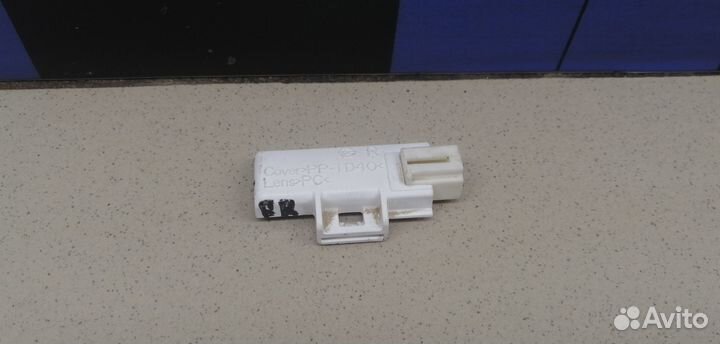 Плафон салонный Land Cruiser (150) -Prado 2009