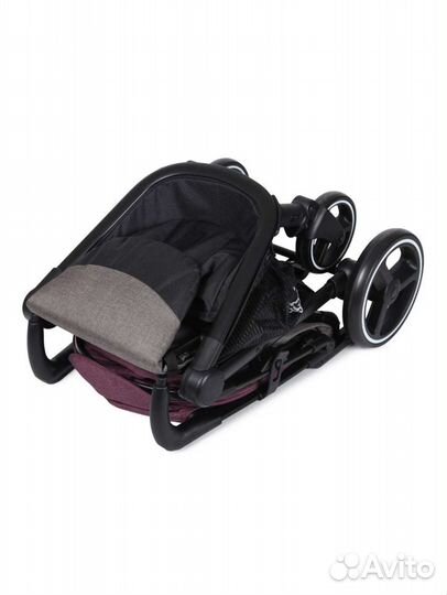Прогулочная коляска babyton