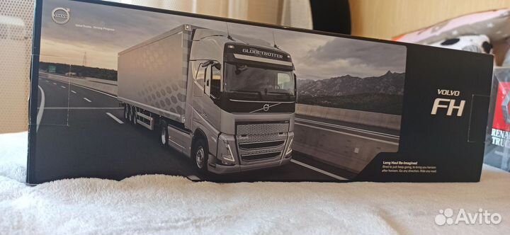 Модель Volvo FH 1:43 (коллекционная )