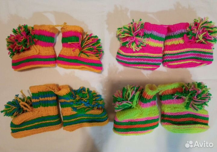 Детские носки и пинетки