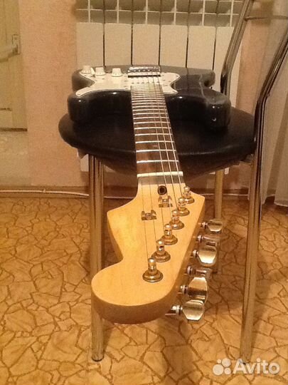 Электро гитара