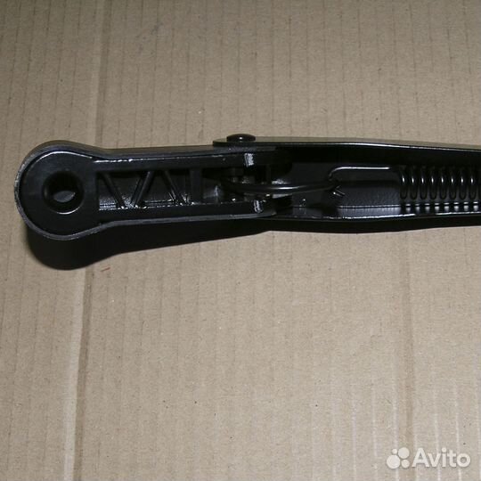 Рычаг стеклоочистителя маз L60см (крючок) (см)