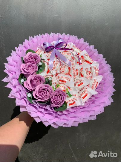 Сладкие букеты из конфет