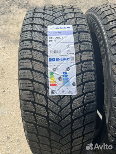 Michelin X-Ice Snow SUV 235/50 R21
