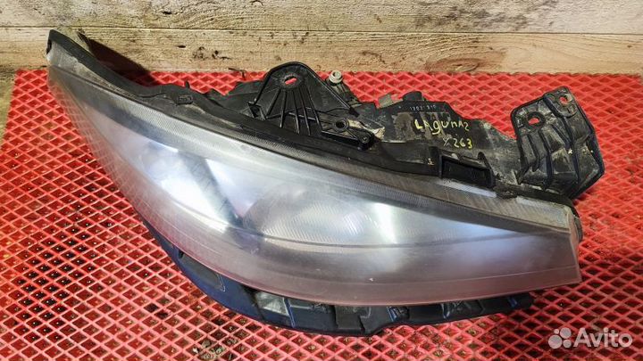 Фара передняя левая Renault Laguna II