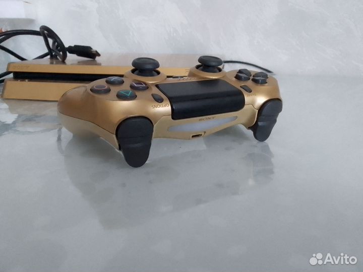 Sony playstation 4 PS4 slim