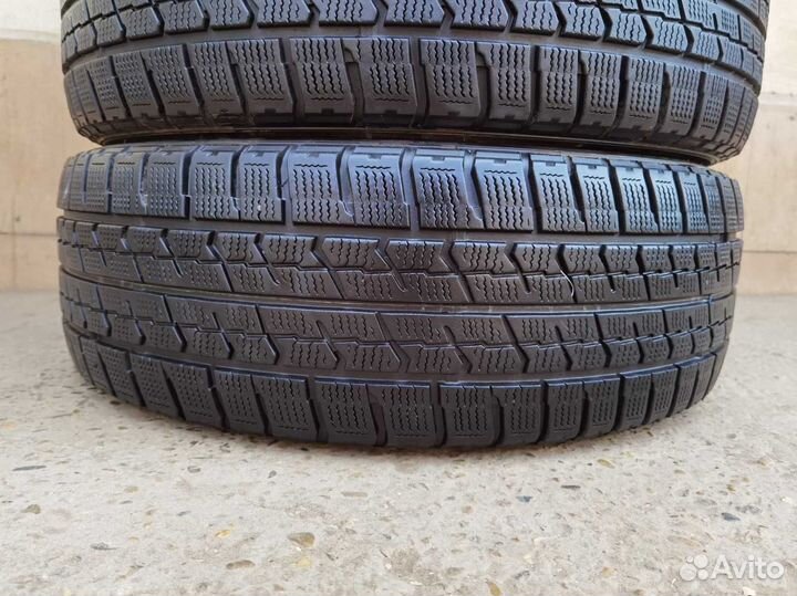 Goodyear Ice Navi Zea II 225/60 R17 98H