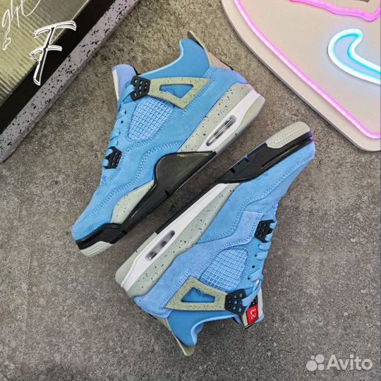 Кроссовки Nike Air Jordan 4 Retro Новые