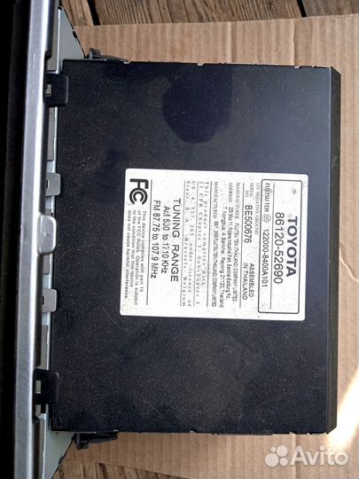 Штатная магнитола Тойота Ярис 2 поколение