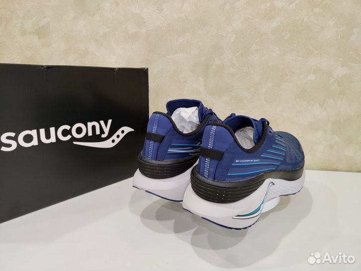 Кроссовки Saucony Endorphin Shift 3 28,5 см