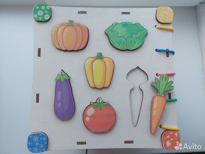 Бизиборд Кубик