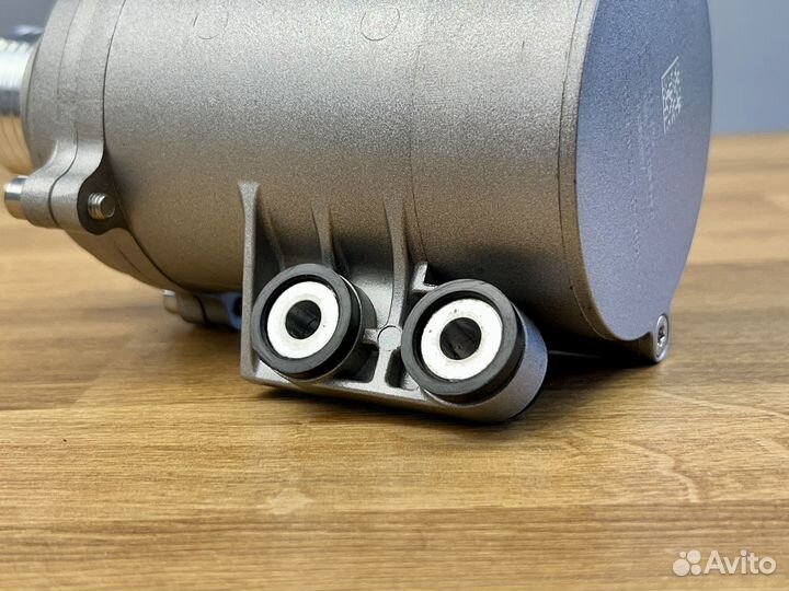 Насос системы охлаждения BMW 11517597715