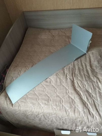 Полка настенная Икеа