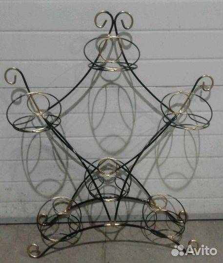 Подставка для цветов