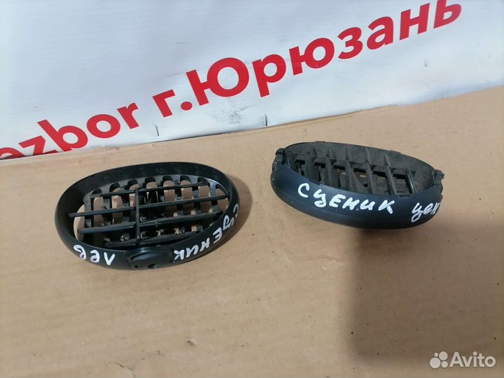 Дефлектор отопителя Renault Scenic 1