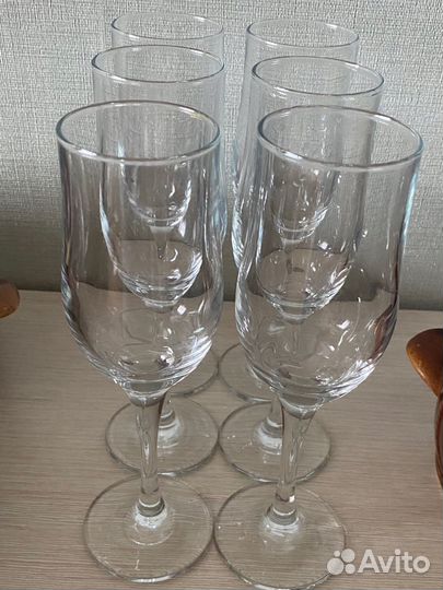 Бокалы для шампанского