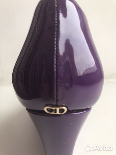 Туфли женские на танкетке бренда Dior