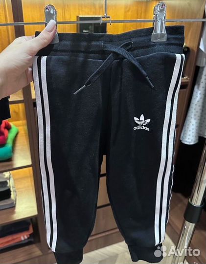 Спортивный костюм adidas 80-86