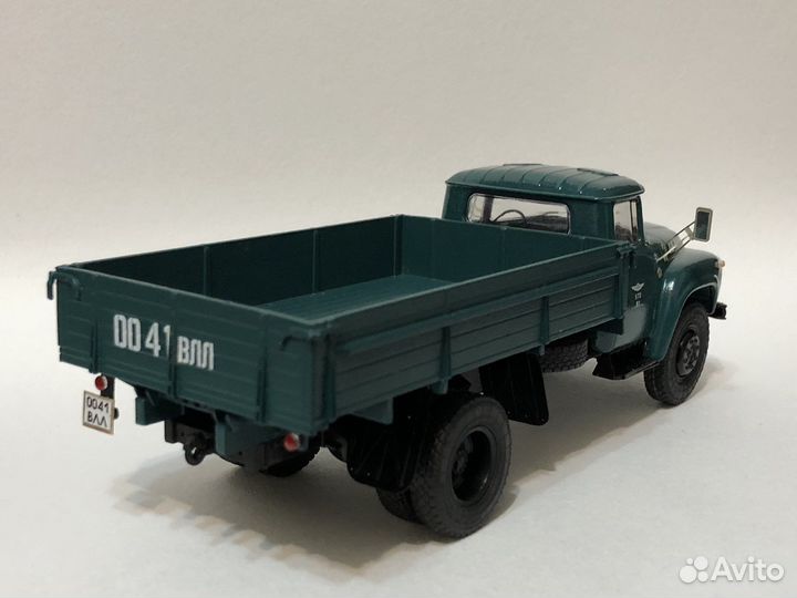 Зил-130 AVD 1:43