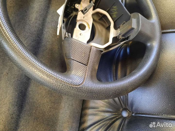 Руль Suzuki Ignis 2 игнис 2006