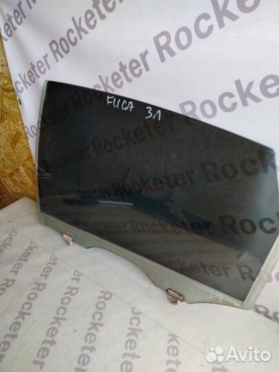 Стекло двери заднее левое Nissan Fuga 2006