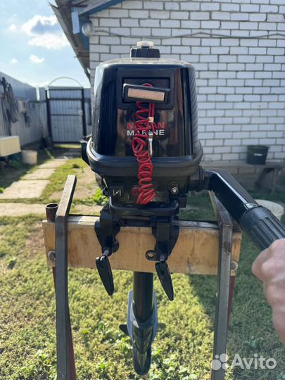 Лодочный мотор Nissan Marine