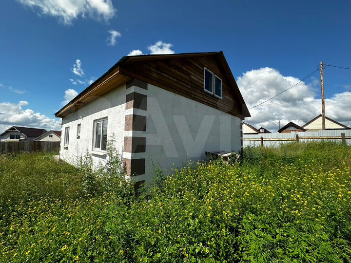 Коттедж 120 м² на участке 8 сот.